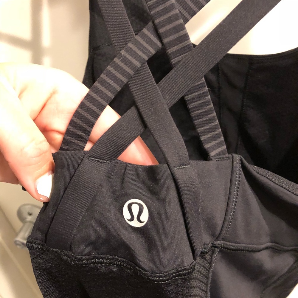 Lululemon tank